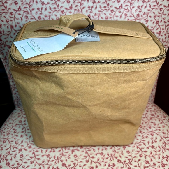 Anthropologie Handbags - So Young Anthropologie Tan Insulated Paper Lunch Bag